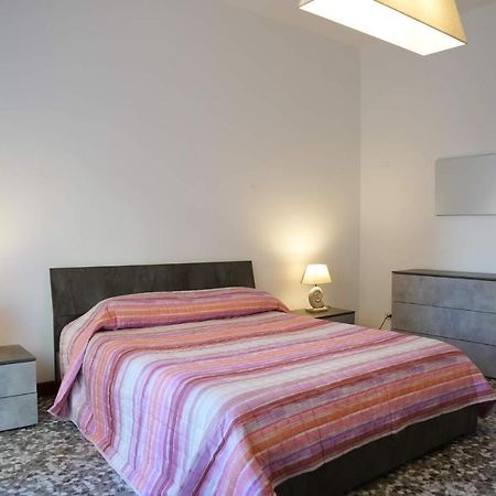Apartment Little Bari Bagian luar foto
