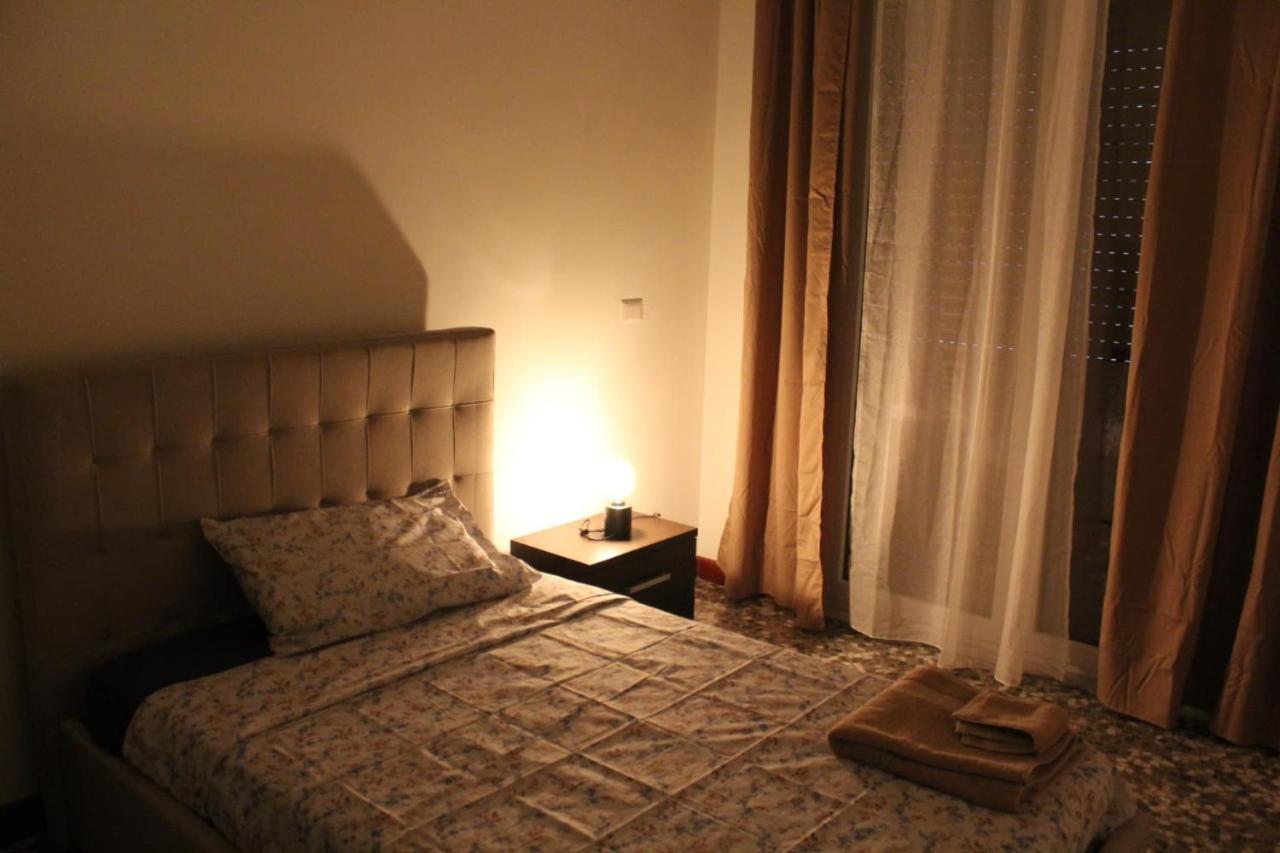 Apartment Little Bari Bagian luar foto