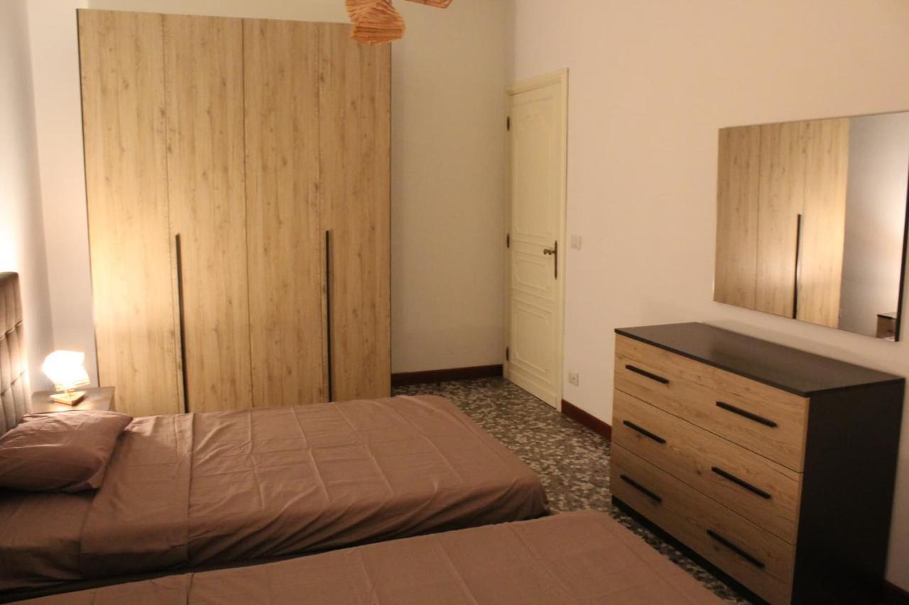 Apartment Little Bari Bagian luar foto