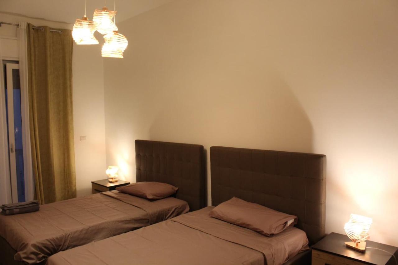Apartment Little Bari Bagian luar foto